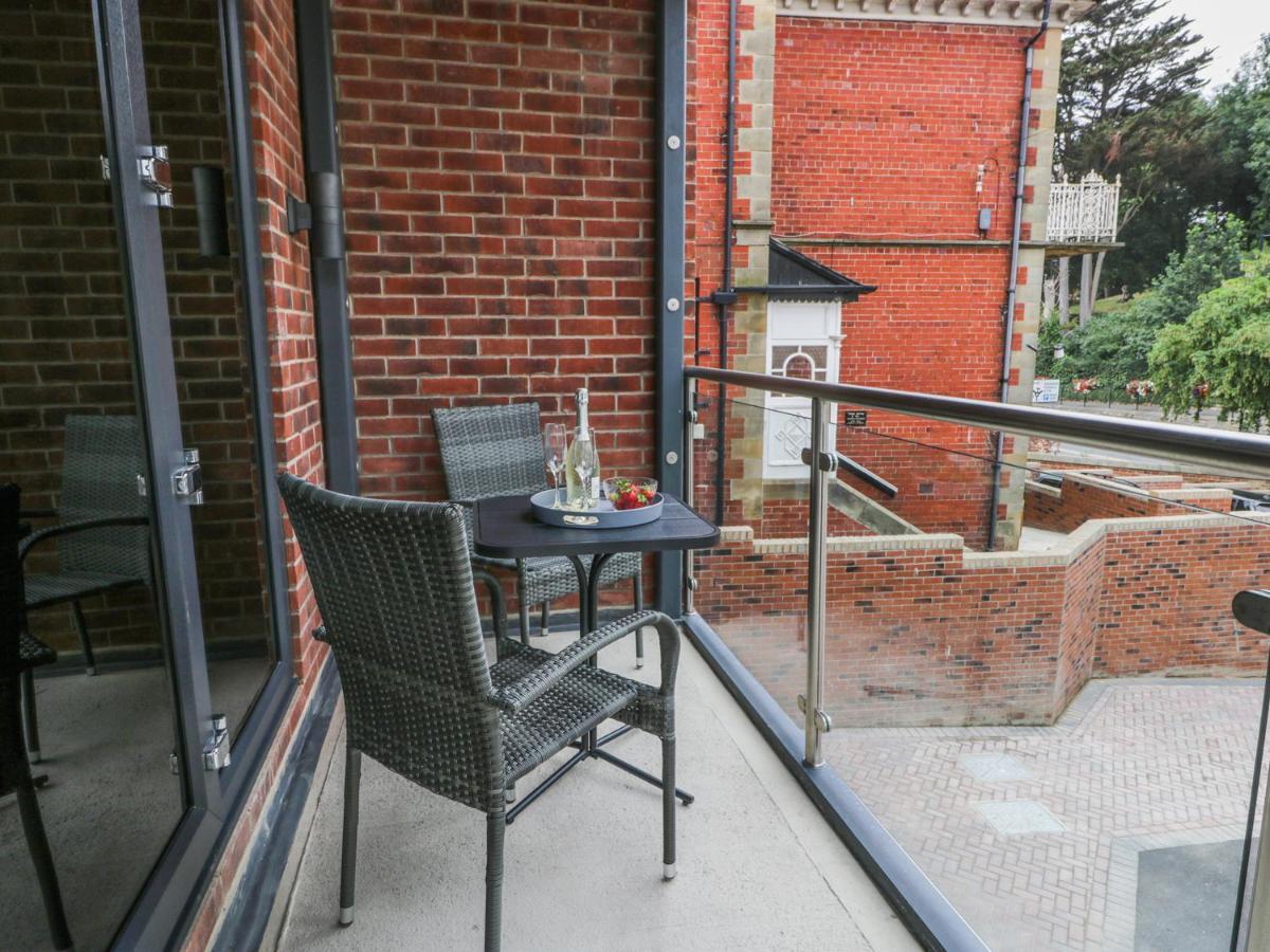 The Office Gardens, Apartment 1 Whitby Luaran gambar
